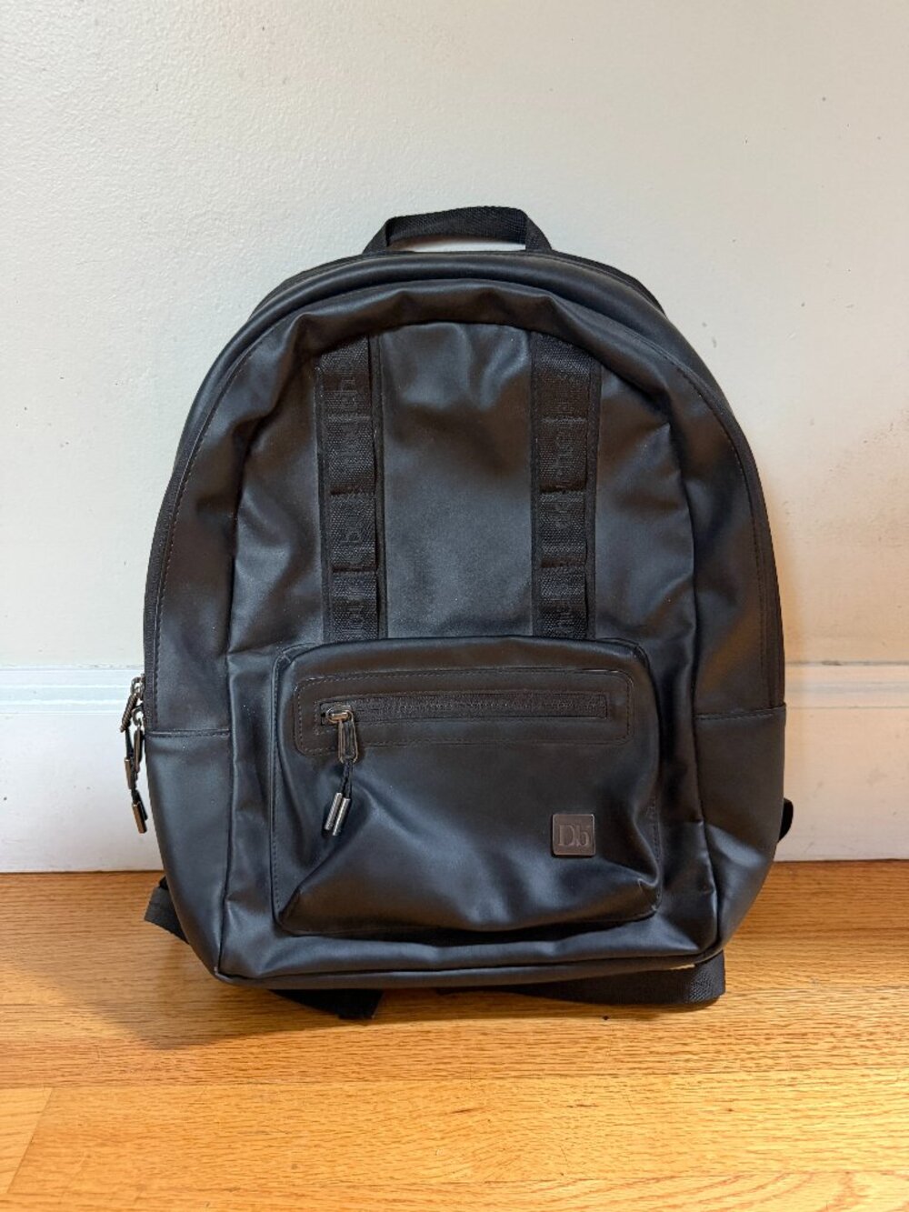 Db (Douchebags) Essential/Æra 16L Vegan Leather Backpack